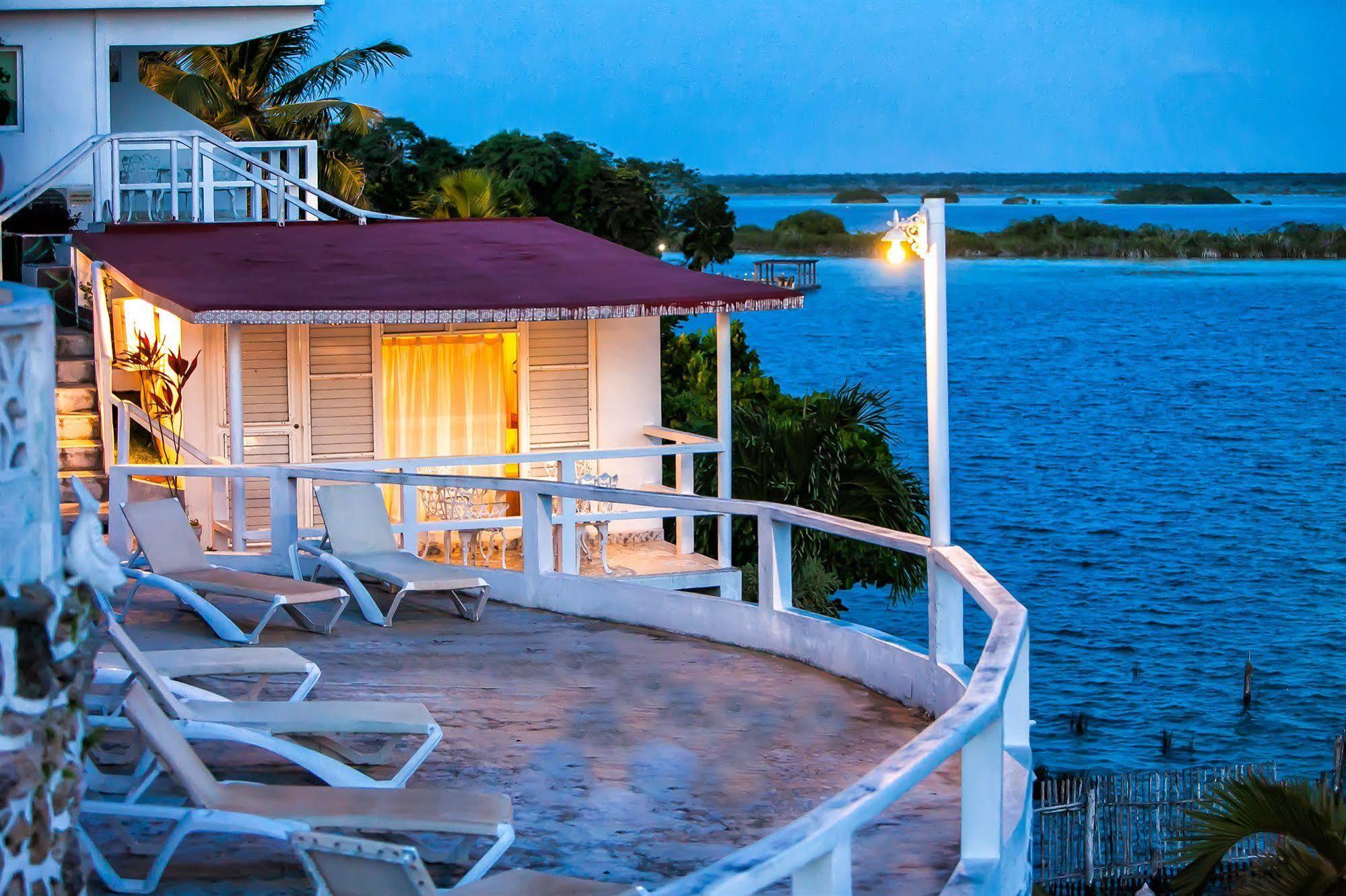 Hotel Laguna Bacalar Exterior photo